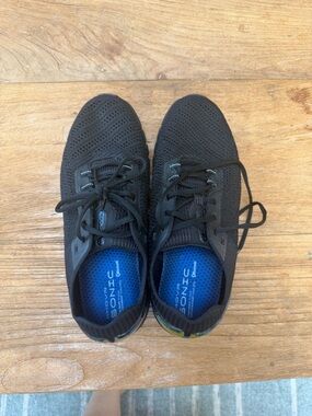 Under Armour Black Shoe with Blue Insole and Orange Tabs